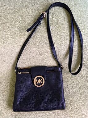 Michael Kors Fulton Leather Crossbody Bag - Black/Gold